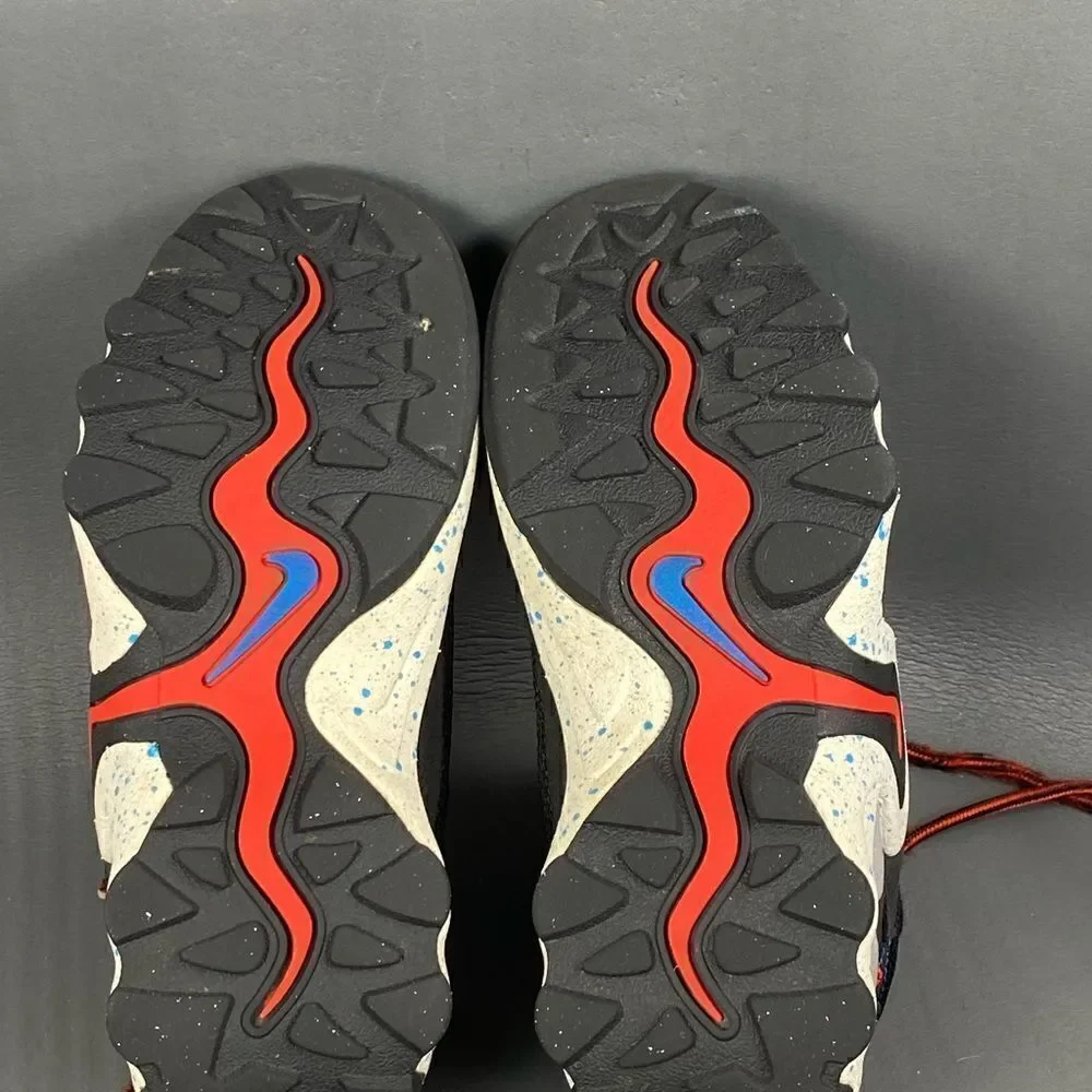 Nike ACG Air Skarn 'Habanero Red' CD2189-001 kids size 4